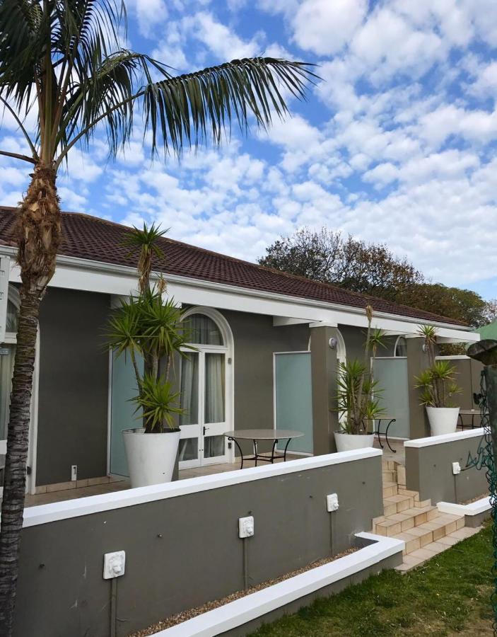 39 On Church Port Elizabeth Exterior photo